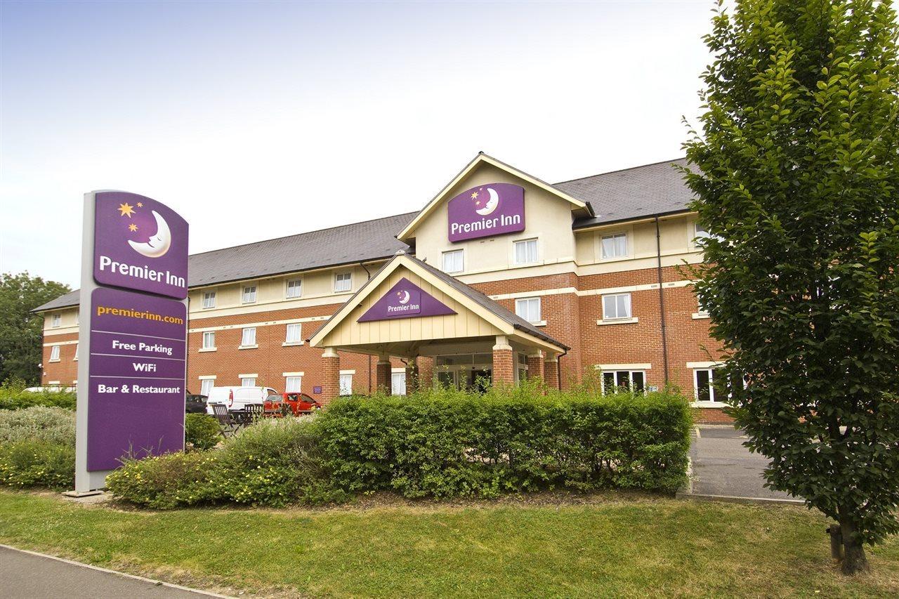 Premier Inn Gatwick Crawley Town West Εξωτερικό φωτογραφία